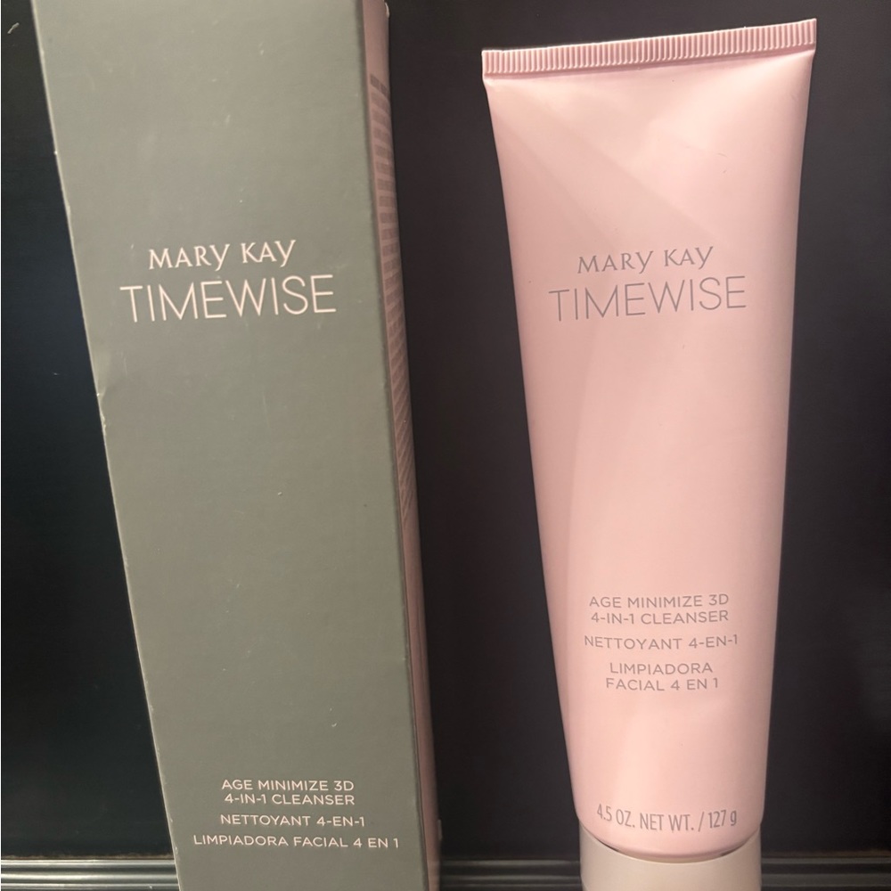 Mary Kay 4-1 anti aging cleanser discontinued new